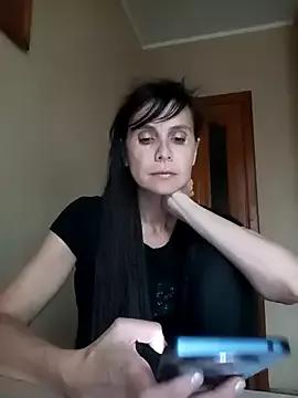 Francenia_lolis from StripChat is Freechat