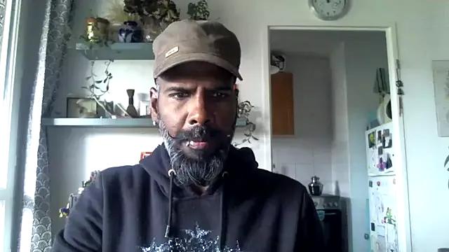 frenchblackc31 from StripChat is Freechat
