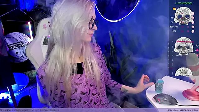 Fridart-house_Fortuna from StripChat is Freechat
