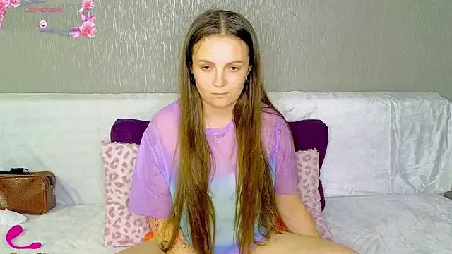 Funnyy__bunny from StripChat is Freechat