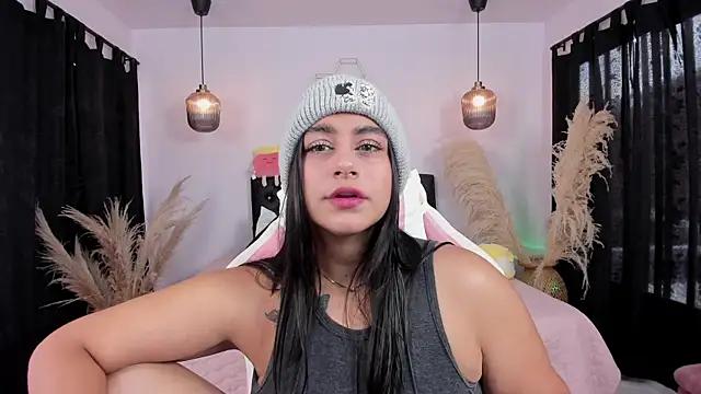 Check-out our cam rooms range and converse on a personal level with our delicious livecams streamers, showing off their spicy curves and toys.