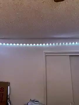 gamingcouple420 from StripChat is Freechat