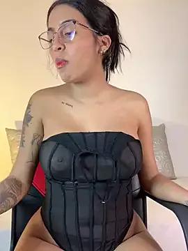 genesissara from StripChat is Freechat
