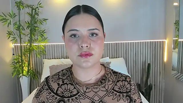 GeorginaReyes from StripChat is Freechat