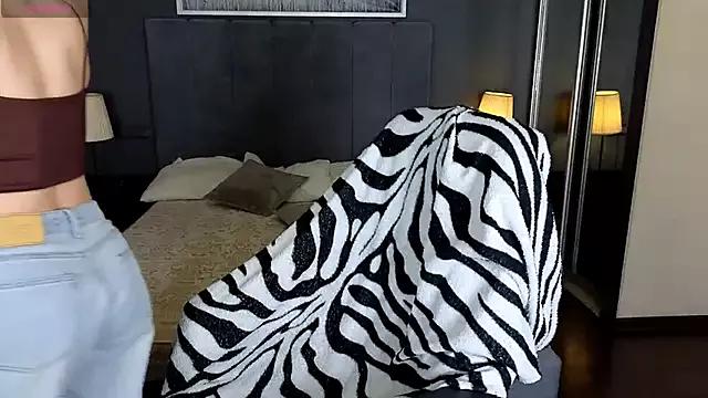 Check-out our cam rooms range and converse on a personal level with our delicious livecams streamers, showing off their spicy curves and toys.