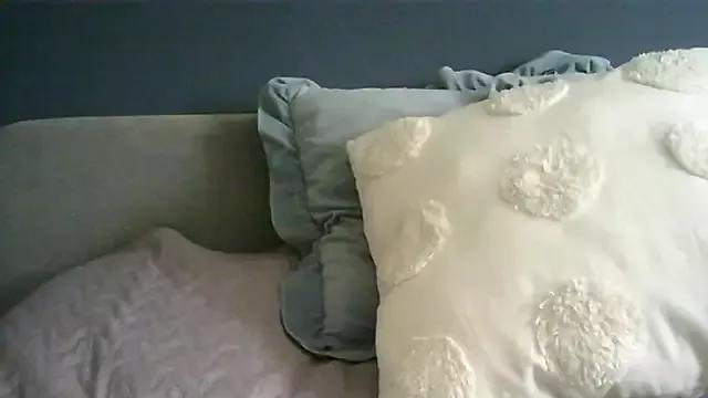 Ginger-bb from StripChat is Freechat