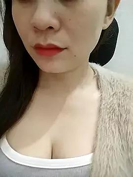 Girl_Shy2000 from StripChat is Freechat