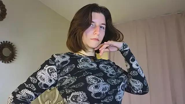 GladysFarro from StripChat is Freechat