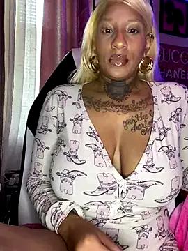 Goddesscherrired from StripChat is Freechat