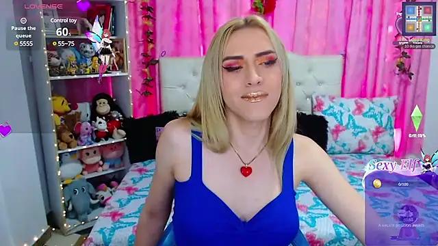 golden_girl01 from StripChat is Freechat