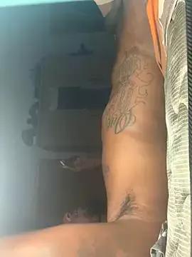 goldenboy-bigD from StripChat is Freechat