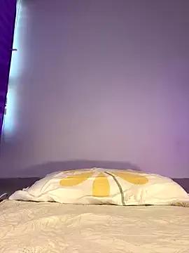 hade_rosse from StripChat is Freechat