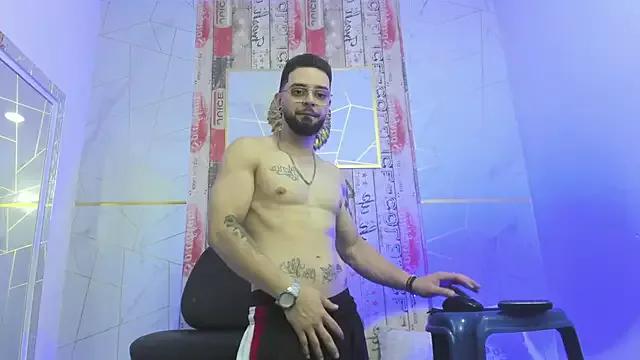 Hades_1906 from StripChat is Freechat