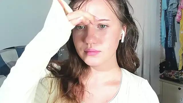 HanahW from StripChat is Freechat