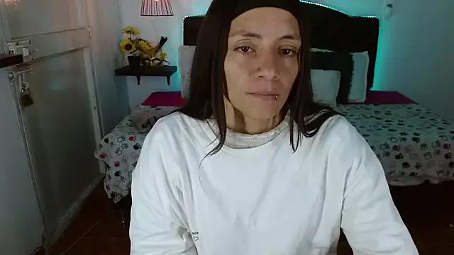 Hanna_Grey2 from StripChat is Freechat