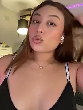 Hanna_miss from StripChat is Freechat