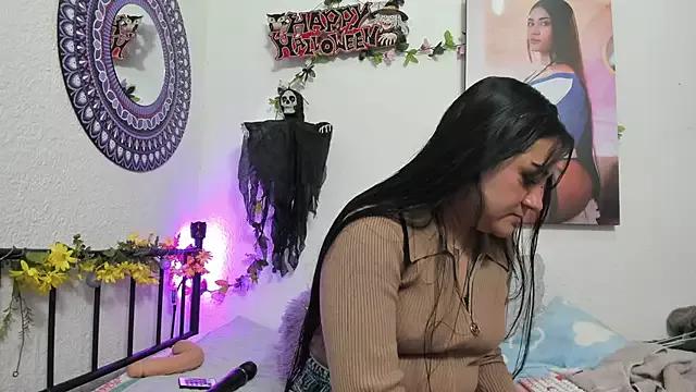 Check-out our cam rooms range and converse on a personal level with our delicious livecams streamers, showing off their spicy curves and toys.