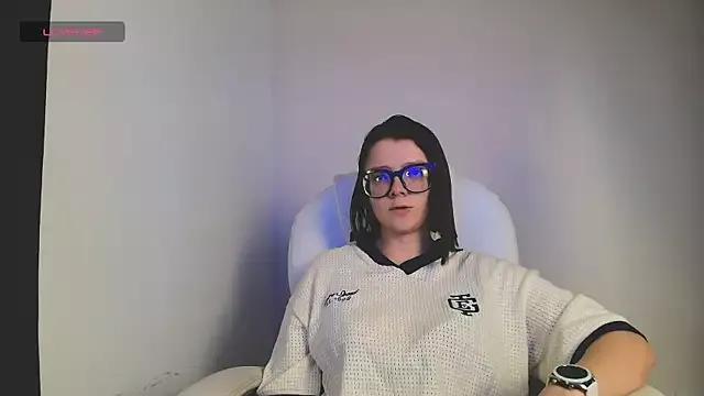Hannah______ from StripChat is Freechat