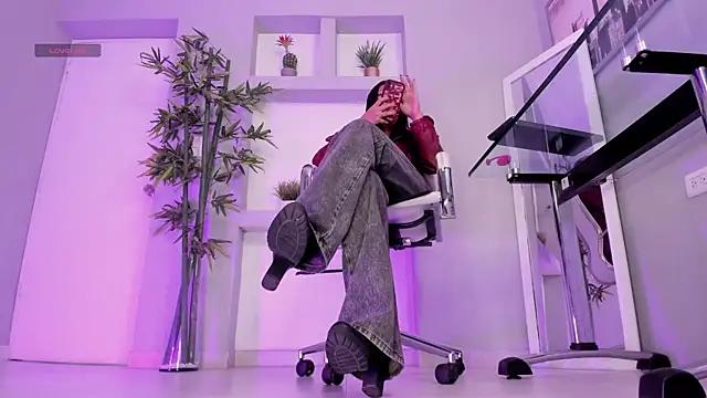 Check-out our cam rooms range and converse on a personal level with our delicious livecams streamers, showing off their spicy curves and toys.