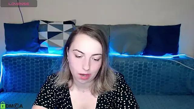HannaRei from StripChat is Freechat