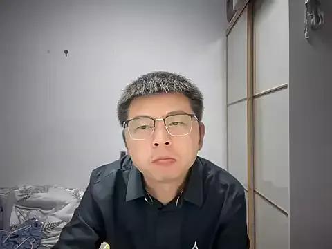 hardysuning from StripChat is Freechat