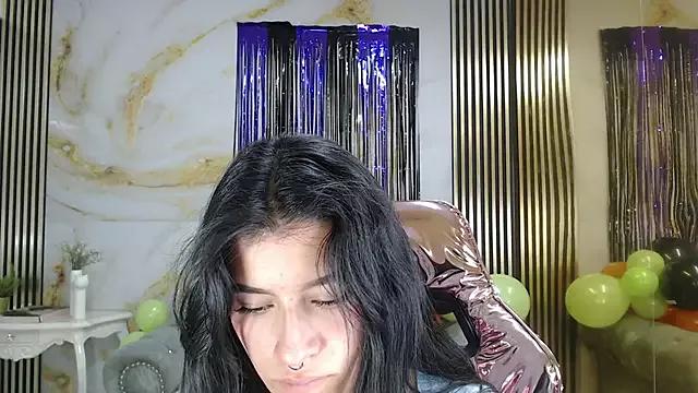 Check-out our cam rooms range and converse on a personal level with our delicious livecams streamers, showing off their spicy curves and toys.