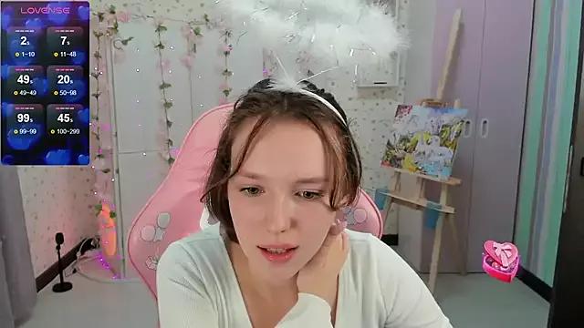 Hellena_Here from StripChat is Freechat