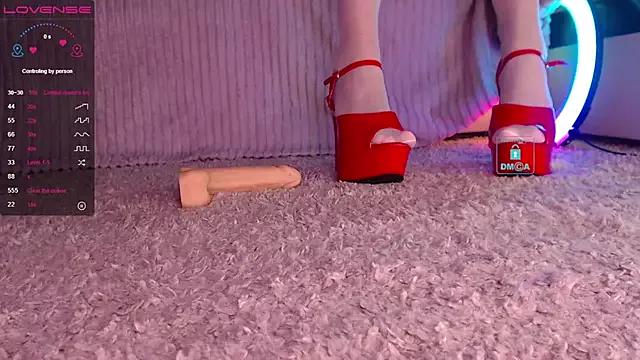 Check-out our cam rooms range and converse on a personal level with our delicious livecams streamers, showing off their spicy curves and toys.