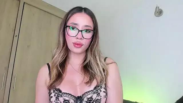 Check-out our cam rooms range and converse on a personal level with our delicious livecams streamers, showing off their spicy curves and toys.