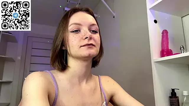 honeymalika from StripChat is Freechat