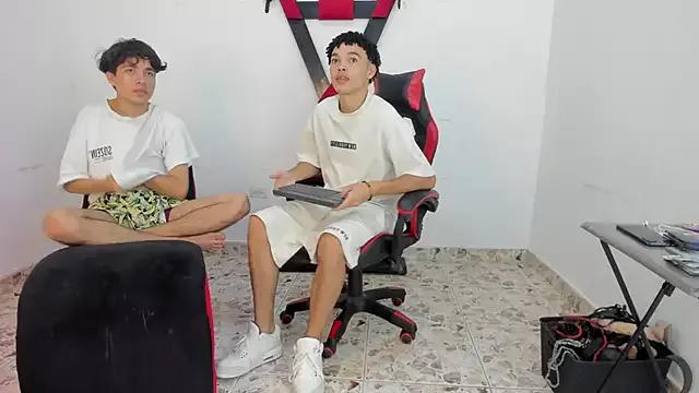 Horny_Young_Boys from StripChat is Freechat