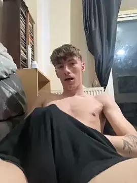 hornyadam19 from StripChat is Freechat