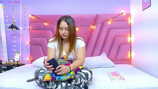 Check-out our cam rooms range and converse on a personal level with our delicious livecams streamers, showing off their spicy curves and toys.