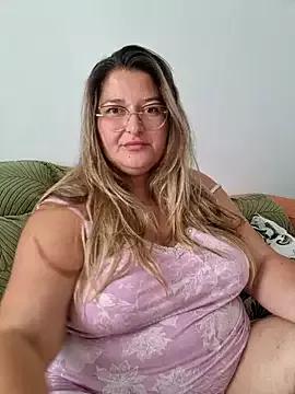 HornyBella88 from StripChat is Freechat