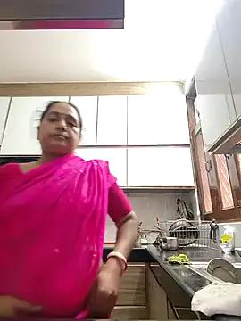 Hot-Sana2 from StripChat is Freechat