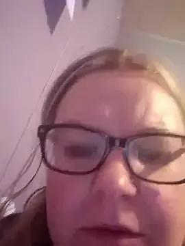 Hottiewitabody69430 from StripChat is Freechat