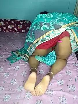 Photos of Hotty-rosni from StripChat is Freechat