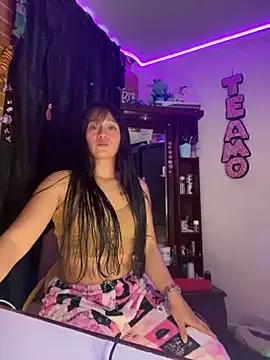 iam_valery from StripChat is Freechat