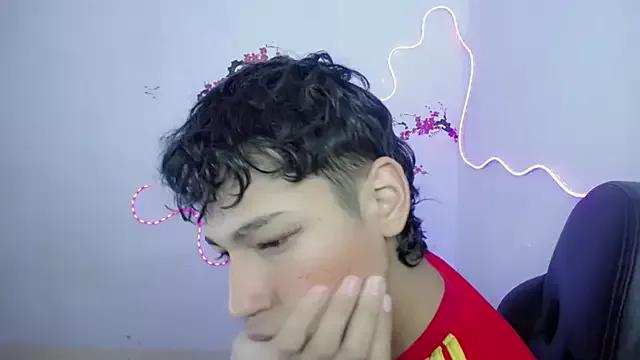 Photos of Im_david02 from StripChat is Freechat