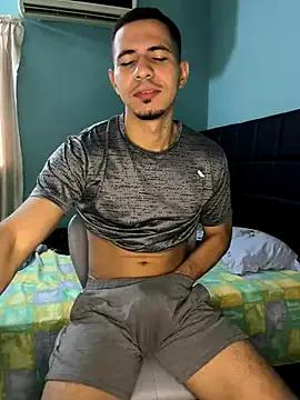 Im_steven from StripChat is Freechat
