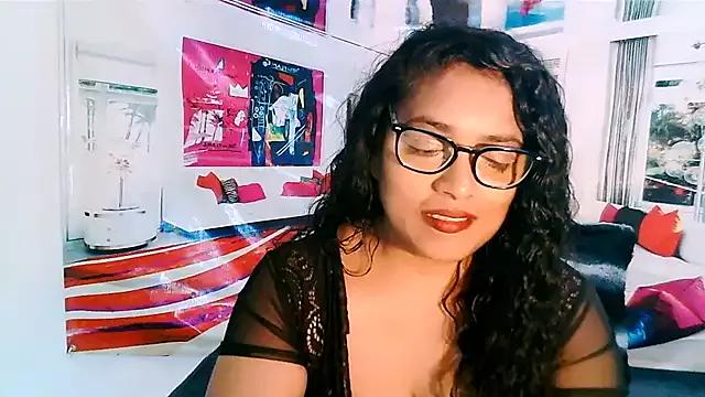 IndiaBlackPanther from StripChat is Freechat