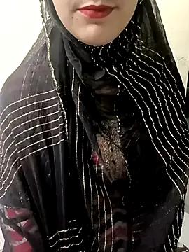 Indian-Aleena from StripChat is Freechat