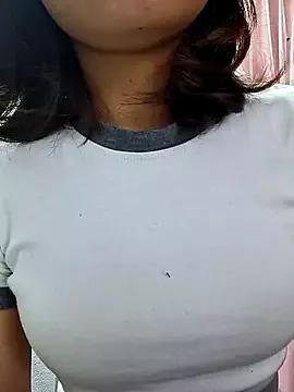 irina_hana from StripChat is Freechat