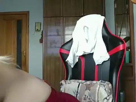 IrinaB1 from StripChat is Freechat