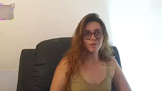 irinasweet27 from StripChat is Freechat