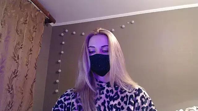 Iris_lave from StripChat is Freechat