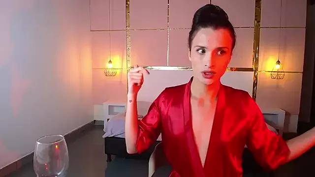 IsabelFernandez from StripChat is Freechat