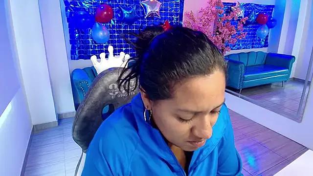isabella_gomexx from StripChat is Freechat