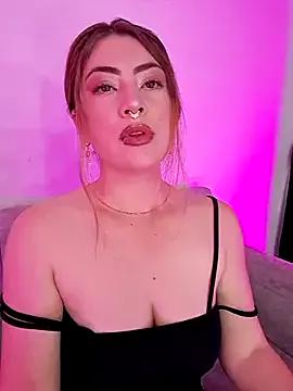 Isabella_Robertss from StripChat is Freechat