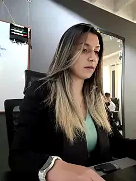 Isabella_Varella from StripChat is Freechat